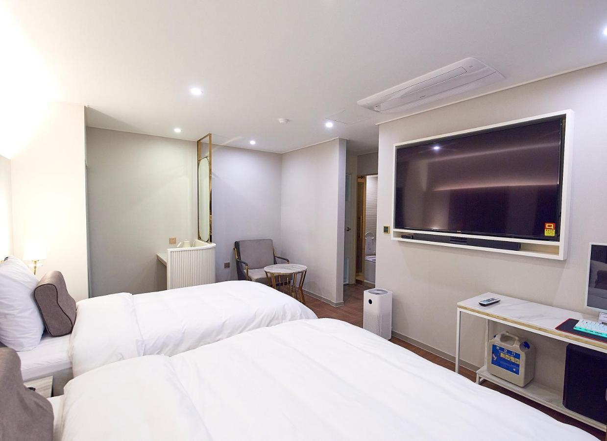 Denbasta Signature Hotel Pusan Zewnętrze zdjęcie