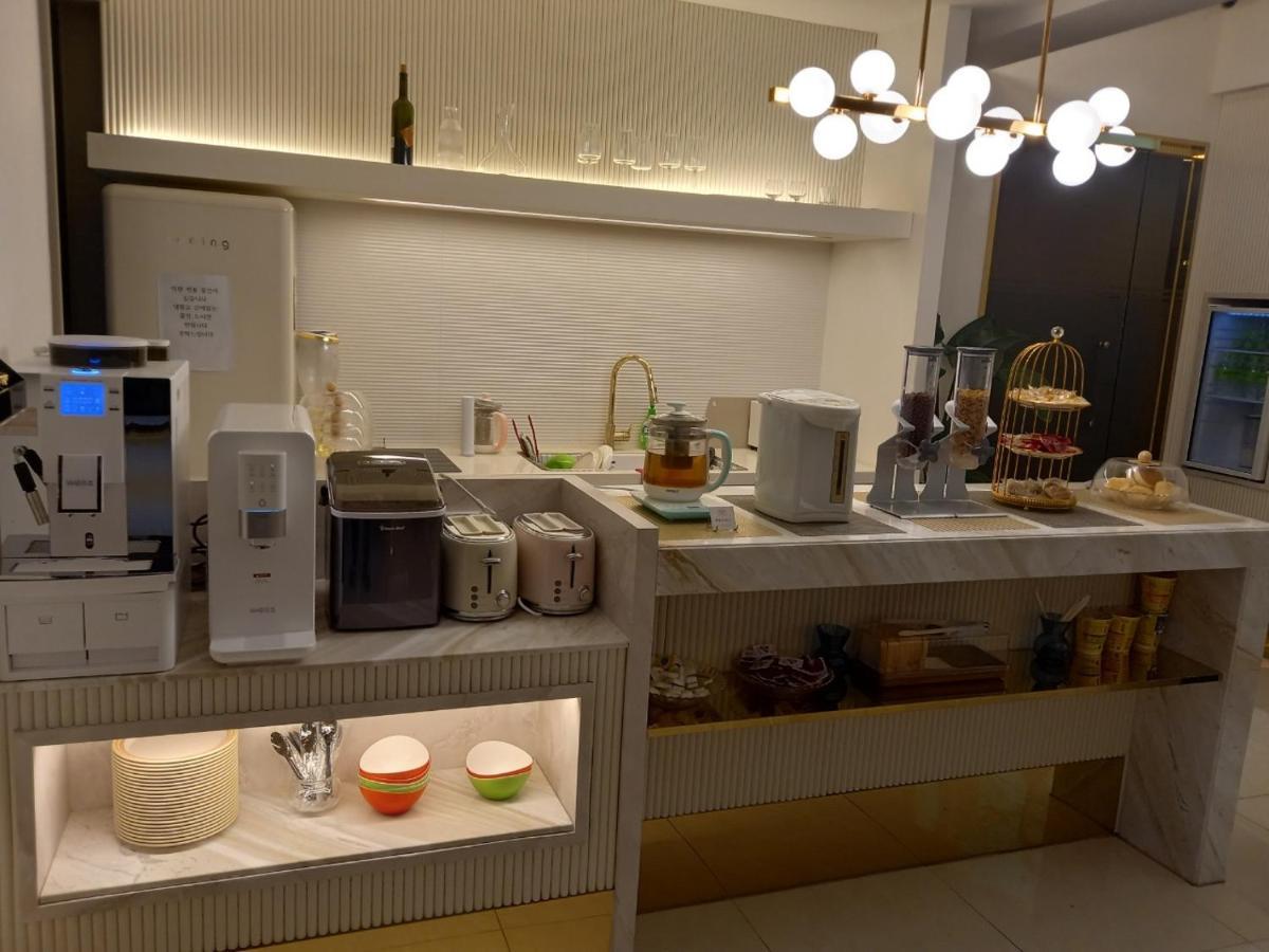 Denbasta Signature Hotel Pusan Zewnętrze zdjęcie